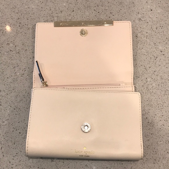 Kate Spade Camden Way Callie Trifold Wallet - Picture 3 of 5